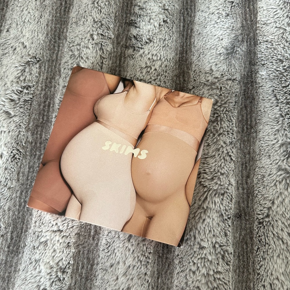 🛕 SKIMS MATERNITY SCULPTING HIGH WAIST BREIFS! 🛕